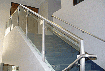 C.R. Laurence CRL Polished Stainless Steel Schedule 40 Post Rail for Use with Glass Infill Panels | PR1540PS